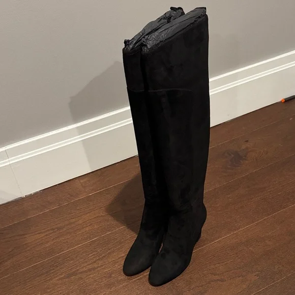 NWOT DKNY Black Suede Sloane Over the Knee Women's Boots Size 9